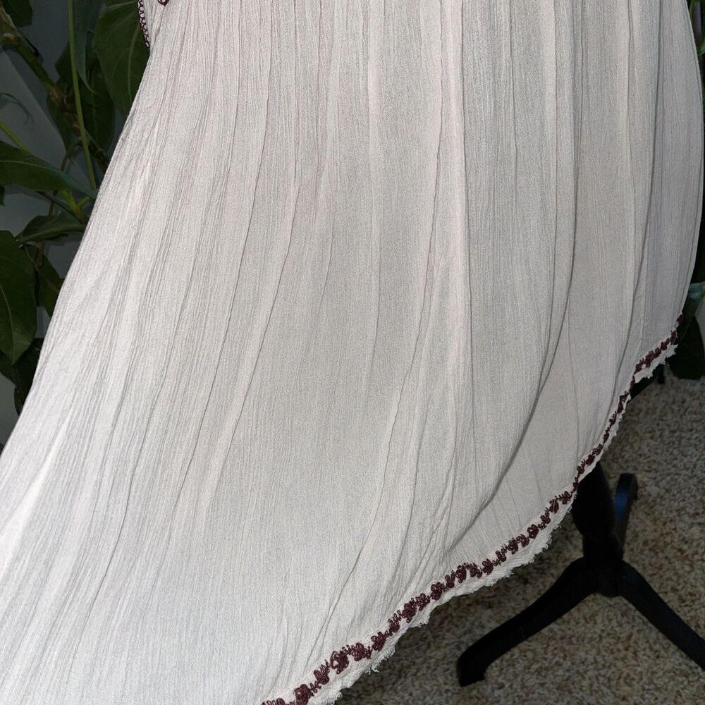 Free People Women Vneck Top S/P White Maroon Embroidered Boho Blouse Bell Sleeve - Picture 8 of 16